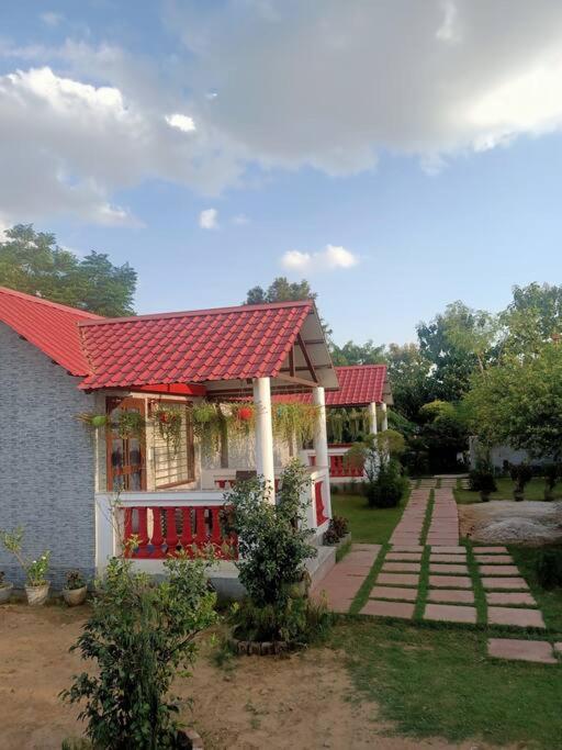Achal Farm जंगल में मंगल Villa Gurgaon Bagian luar foto