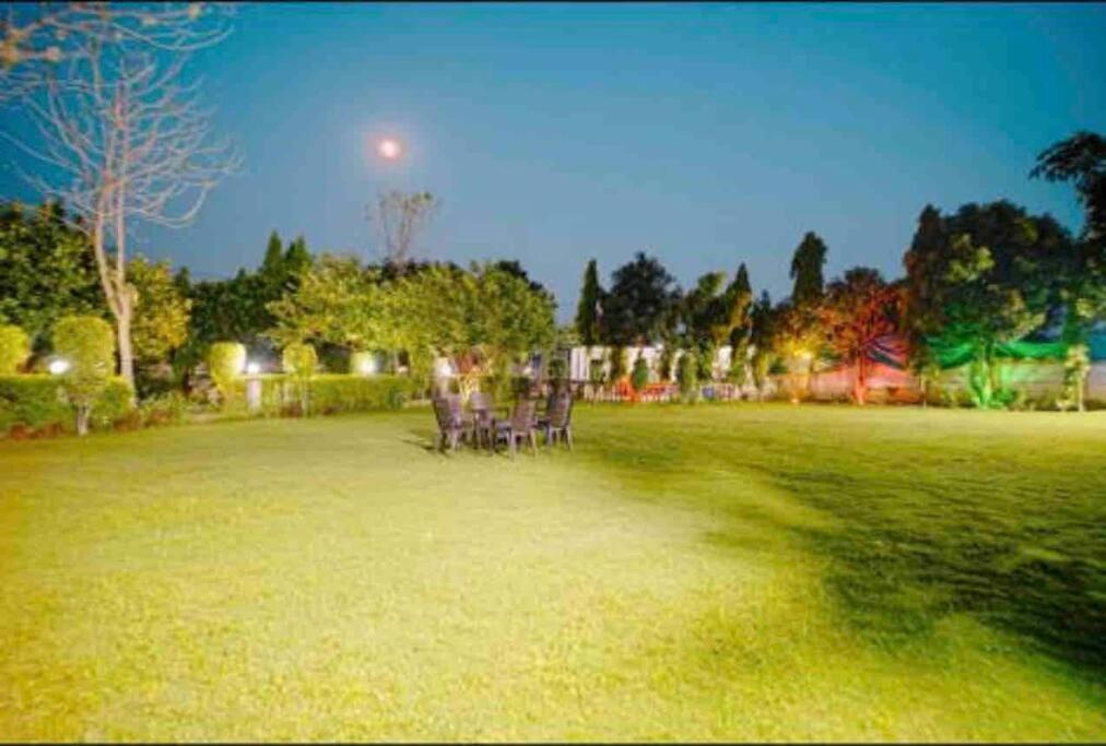 Achal Farm जंगल में मंगल Villa Gurgaon Bagian luar foto